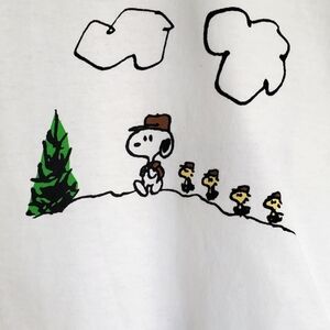 Peanuts White Graphic T-Shirt Top Comic Snoopy Woodstock Scouts Camping